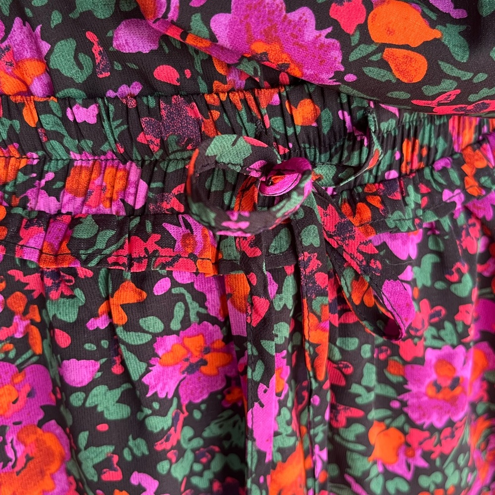 Floral Sleeveless Skort Set in Black with Pink & Orange Flowers - Picture 5 of 7